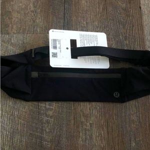 BNWT Lululemon Belt Bag